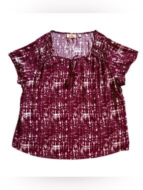 EVRI Burgundy and White Tie-Dye Peasant Top with Tassel Tie